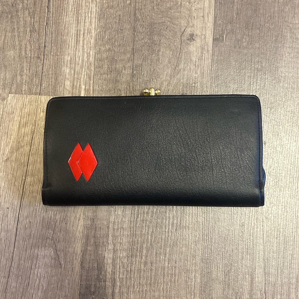 Lillie Dache Black Wallet